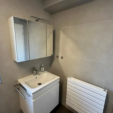 Appartement Ruhige Im Erdgeschoss Labahn Gm 69504 *